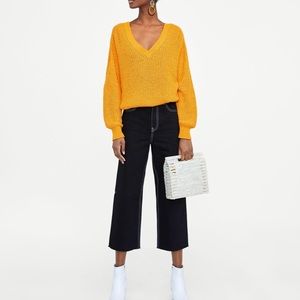 Yellow-mustard v-neck sweater